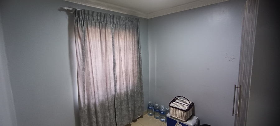 3 Bedroom Property for Sale in Montclair Western Cape